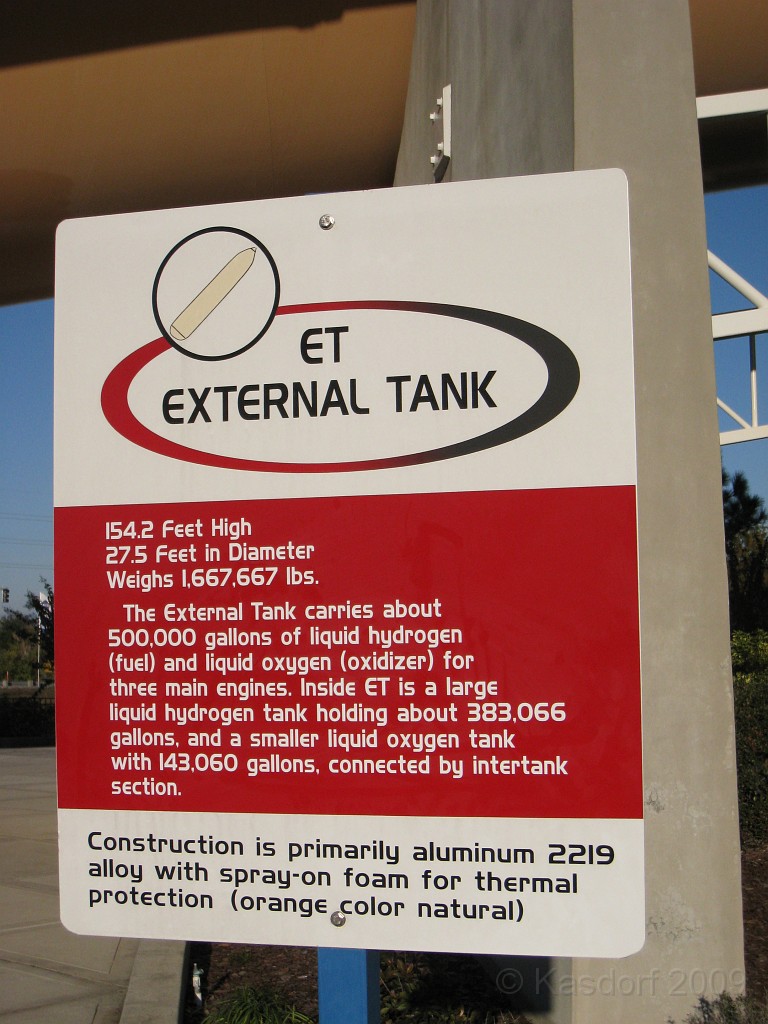 Disney 2010 D2 0840.jpg - January 9-11, 2010 Disney World Florida. Went to run the marathon. Sunday 5:40 AM start the race! Finish, go take a hot shower! Paul drove us over to Kennedy Space Center. Then buffet at Animal Kingdom for dinner!